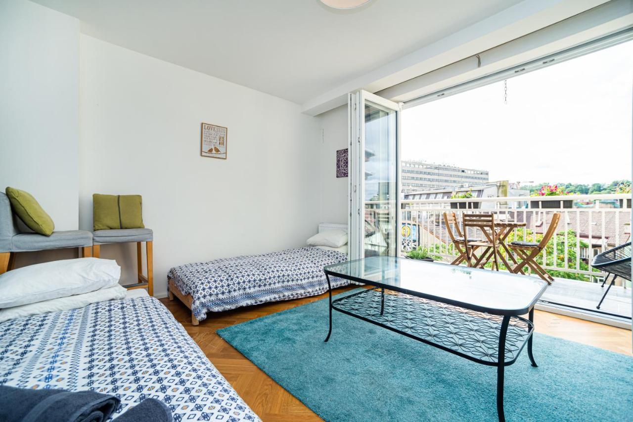 Central, Spacious, Modern 5 Bedrm Duplex W/Balcony Praag Buitenkant foto